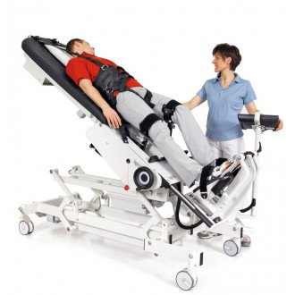 Стол-вертикализатор с интегрированным роботизированным ортопедическим устройством Hocoma ErigoBasic в 