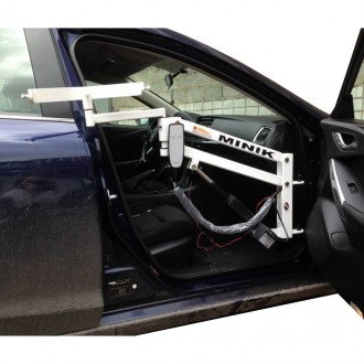 Подъёмник для инвалидов O-Savva Minik в автомобиль в 