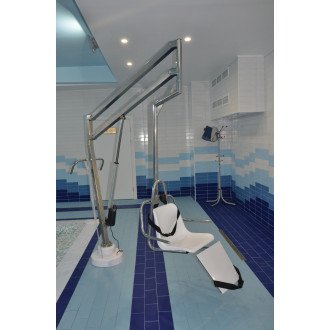 Подъемник большой для опускания пациента в бассейн в 