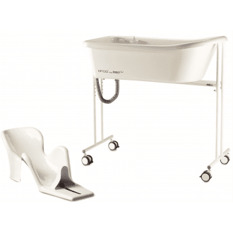 Кресло-стул с санитарным оснащением R82 Orca и Penguin в 